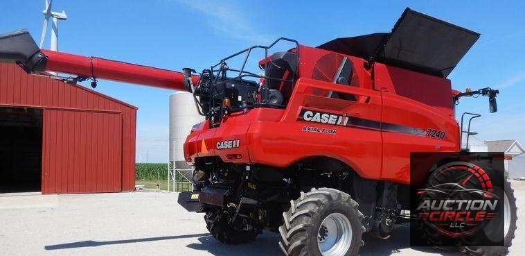 2016 Case IH 7240 AFS combine