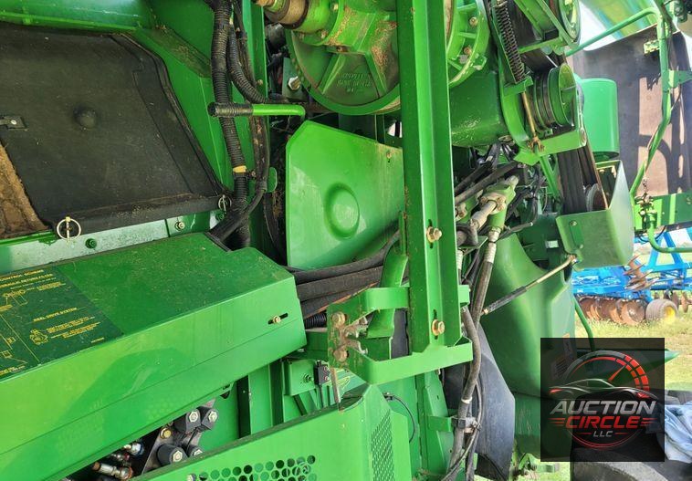 2008 John Deere 9770 STS  RWA combine