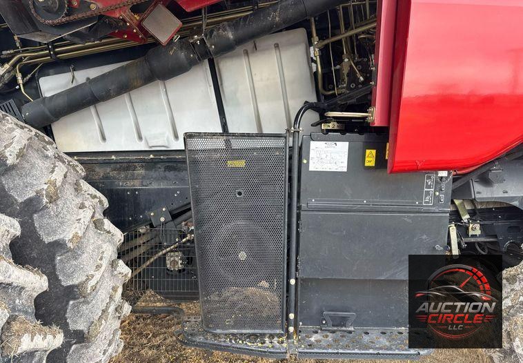 2017 Case IH Axial-Flow 7240  combine