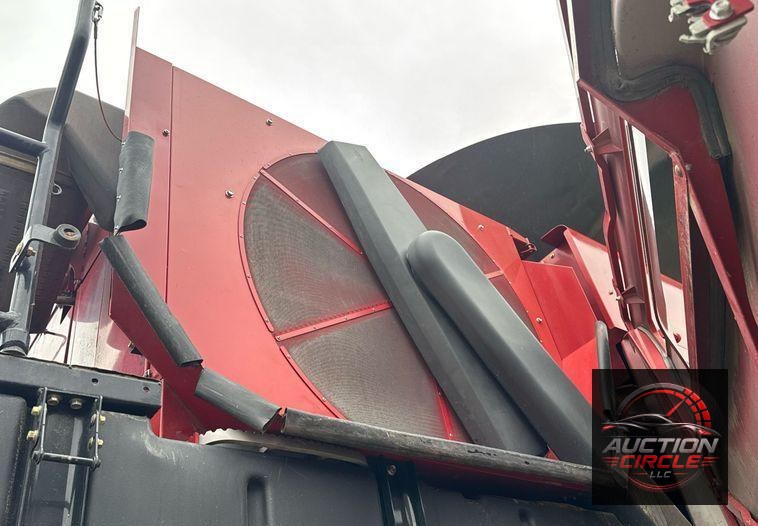 2017 Case IH Axial-Flow 7240  combine