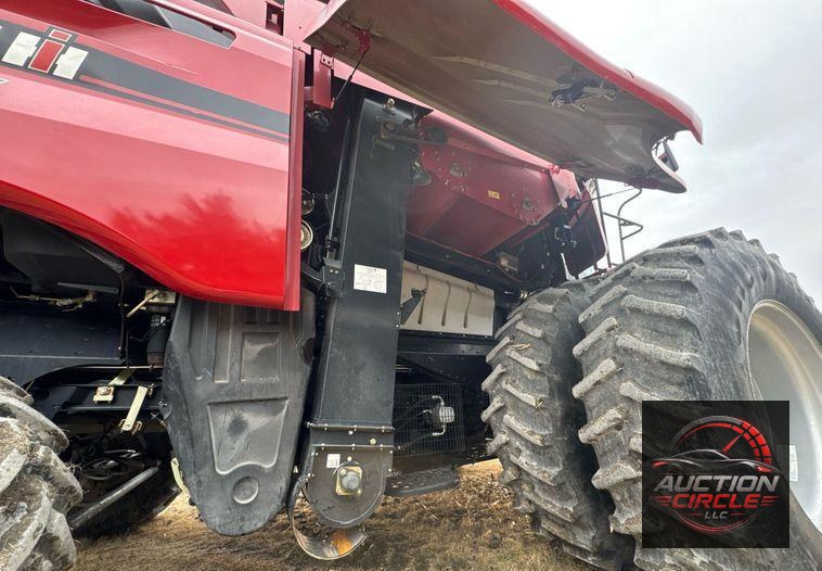 2017 Case IH Axial-Flow 7240  combine