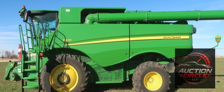2016 John Deere S670 STS  combine