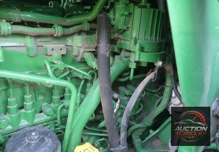 2016 John Deere S670 STS  combine