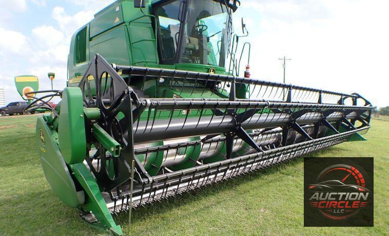 2004 John Deere 9560  combine