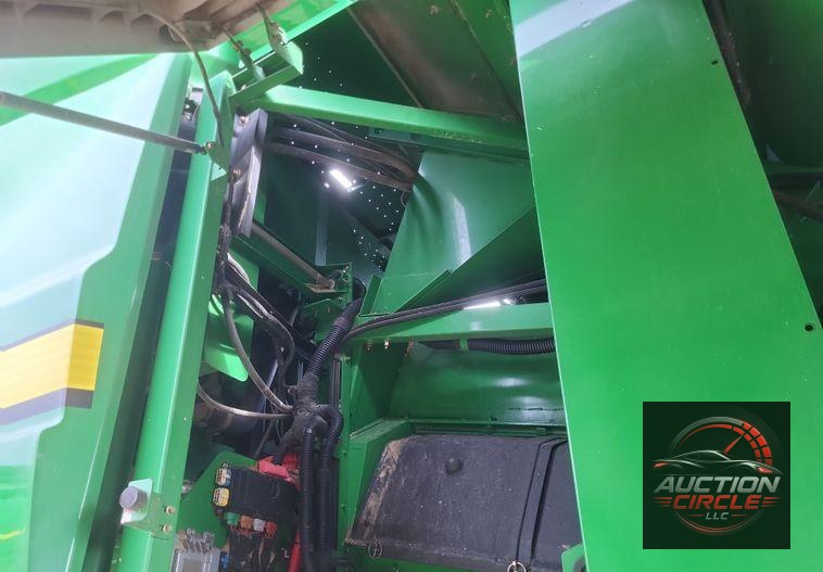 2008 John Deere 9770 STS  RWA combine