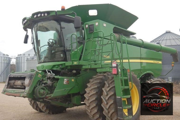 2017 John Deere S680S RWA combine