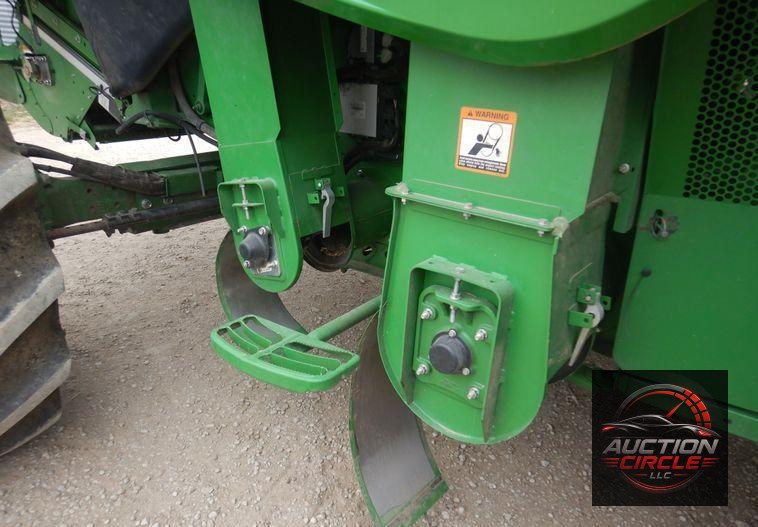 2017 John Deere S680S RWA combine