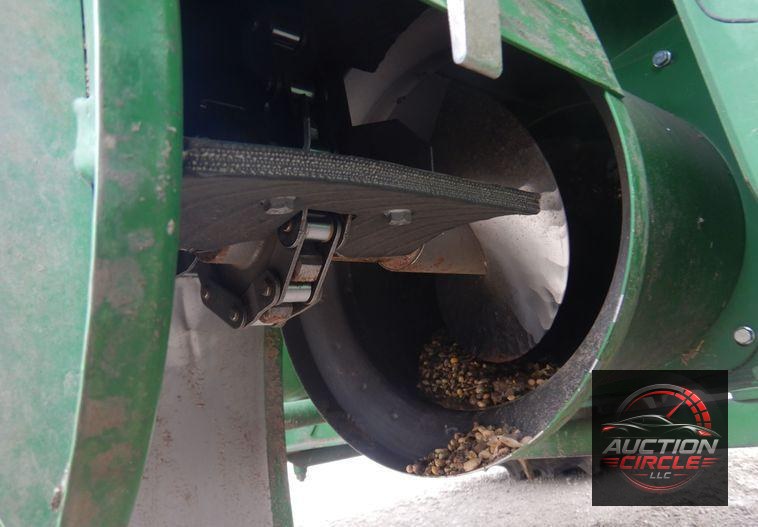 2017 John Deere S680S RWA combine