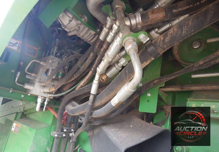 2017 John Deere S680S RWA combine
