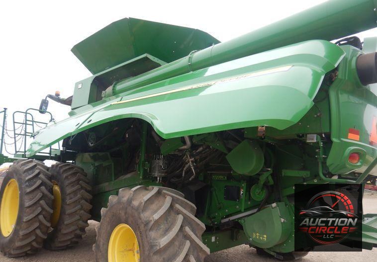 2017 John Deere S680S RWA combine