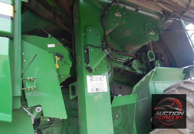2017 John Deere S680S RWA combine
