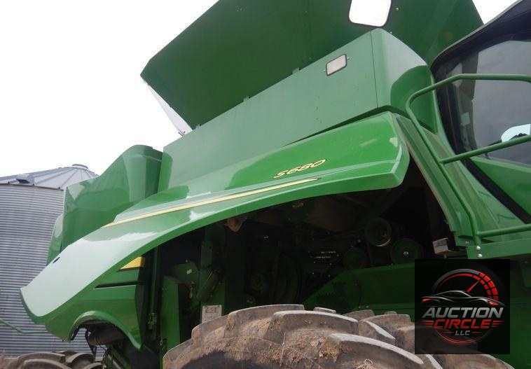 2017 John Deere S680S RWA combine