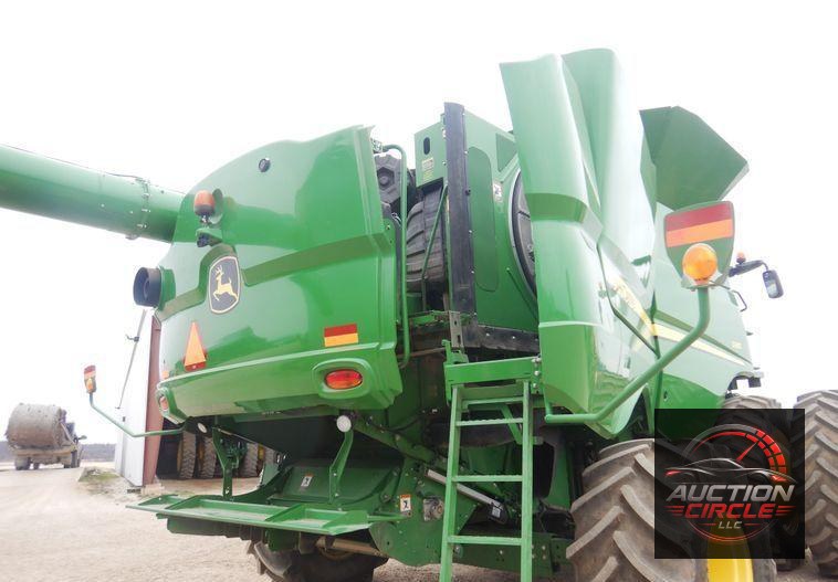 2017 John Deere S680S RWA combine