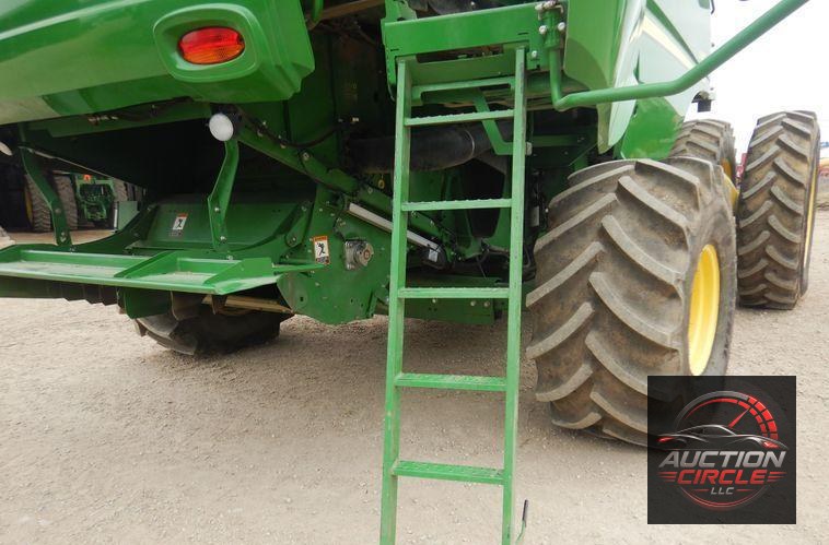 2017 John Deere S680S RWA combine