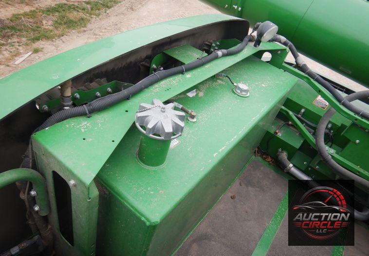 2017 John Deere S680S RWA combine
