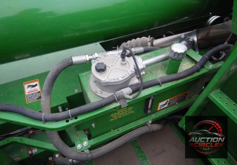 2017 John Deere S680S RWA combine