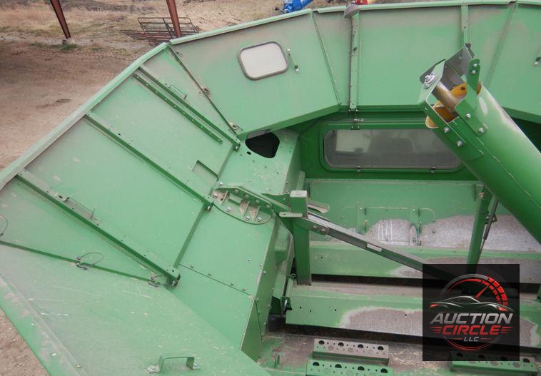 2017 John Deere S680S RWA combine