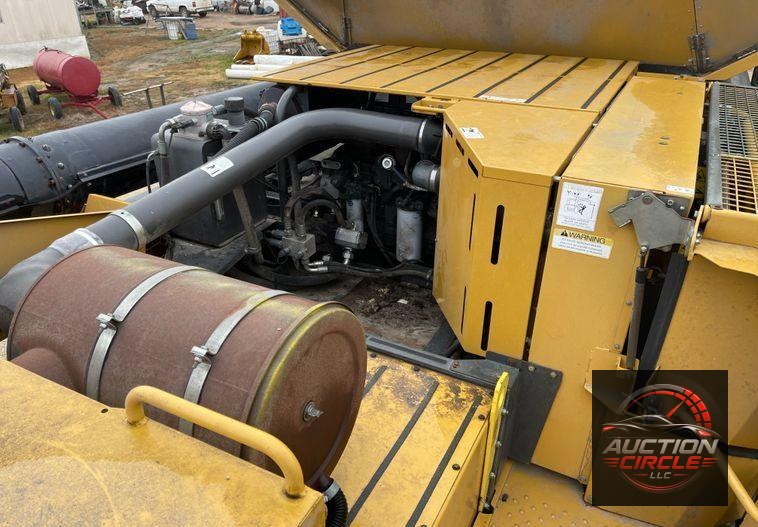 2012 Claas Lexion 750TT  RWA combine