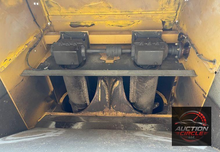 2012 Claas Lexion 750TT  RWA combine