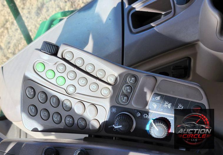 2012 John Deere S670
