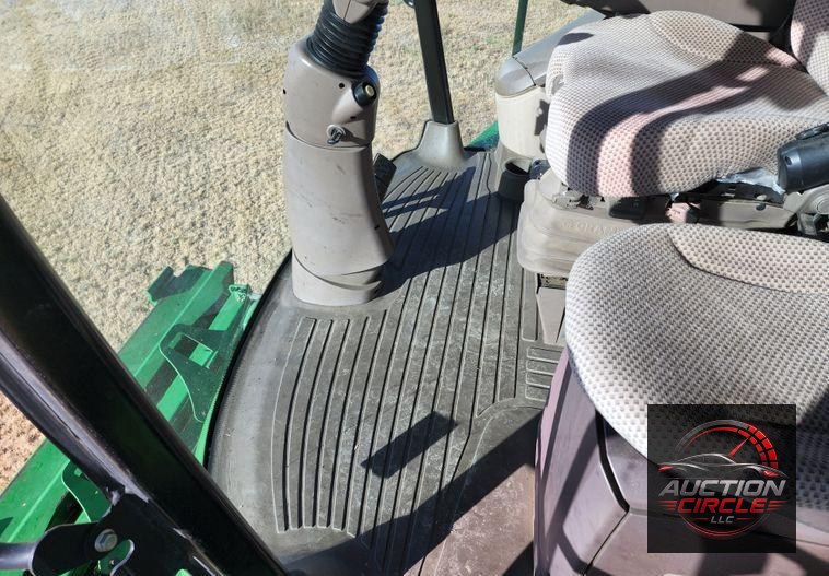 2012 John Deere S670