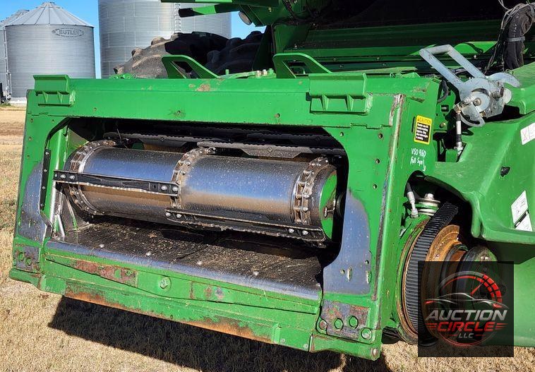 2012 John Deere S670