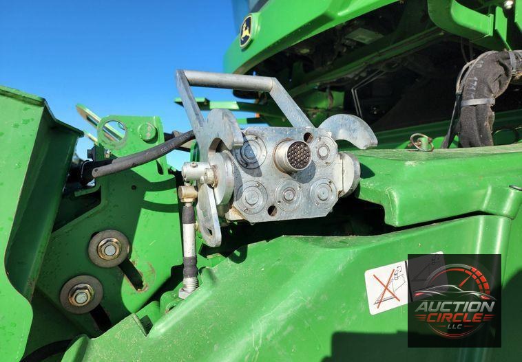 2012 John Deere S670
