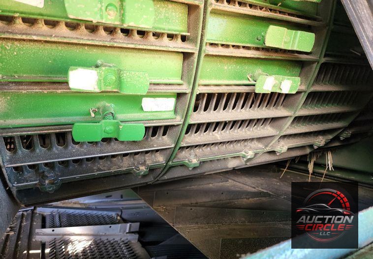 2012 John Deere S670