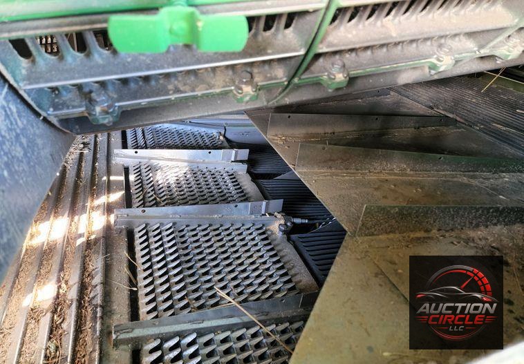 2012 John Deere S670