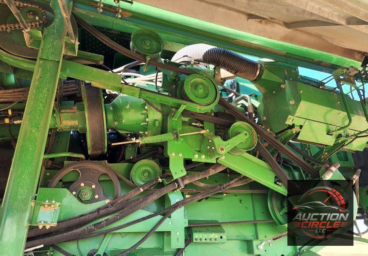 2012 John Deere S670