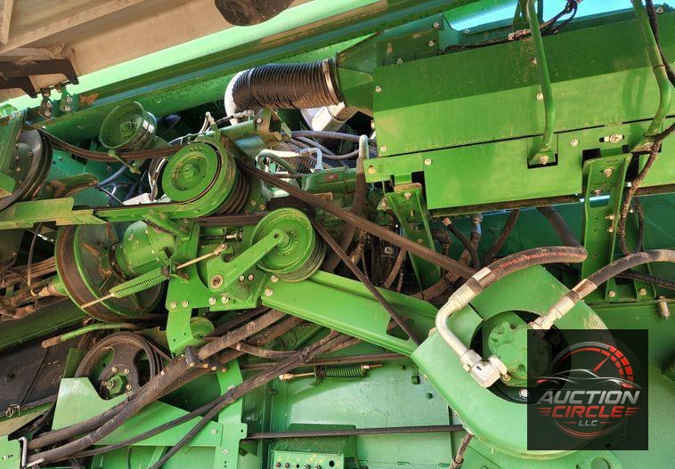 2012 John Deere S670