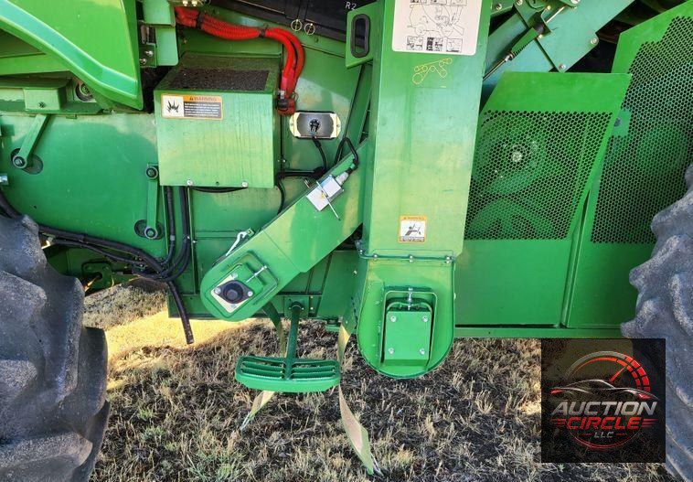 2012 John Deere S670