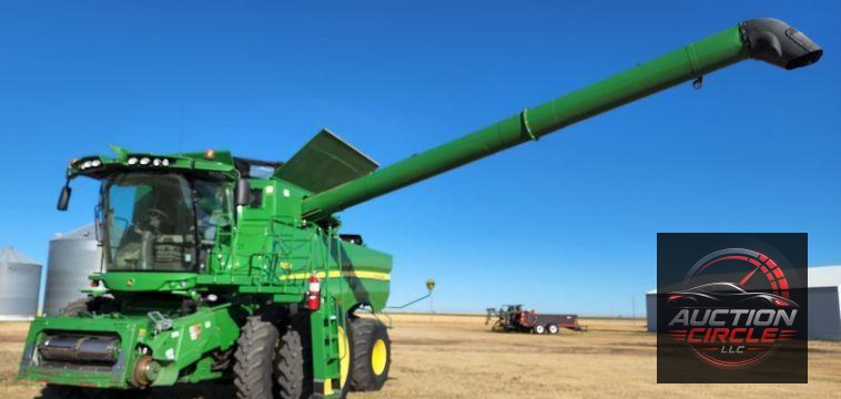2012 John Deere S670