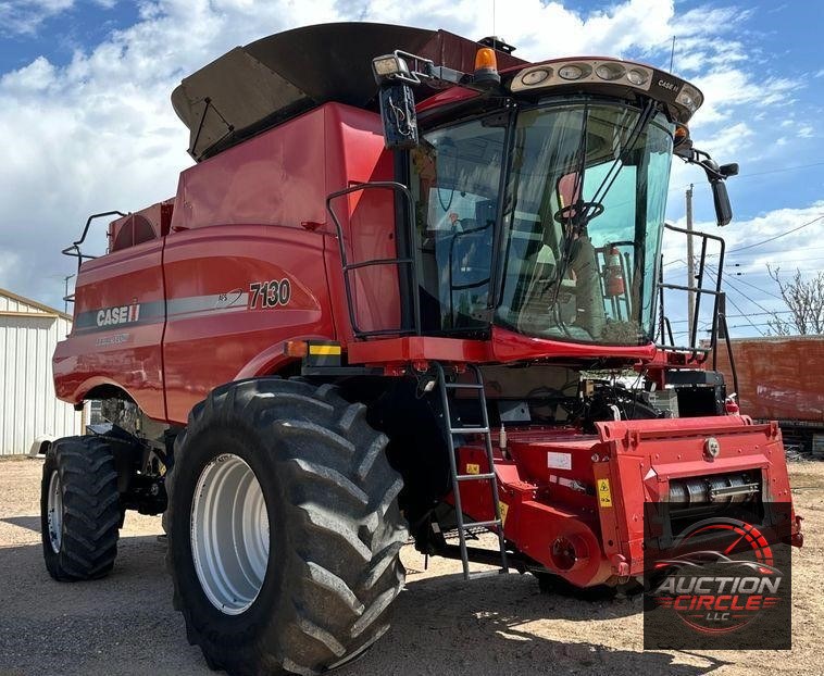 2013 Case IH 7130 AFS combine