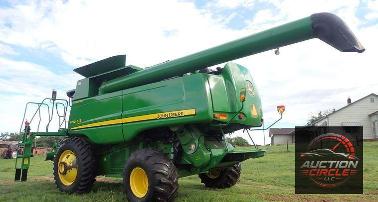2008 John Deere 9770 STS  combine