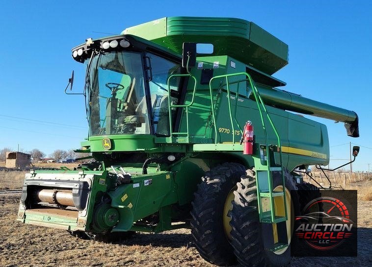 2009 John Deere 9770 STS  combine