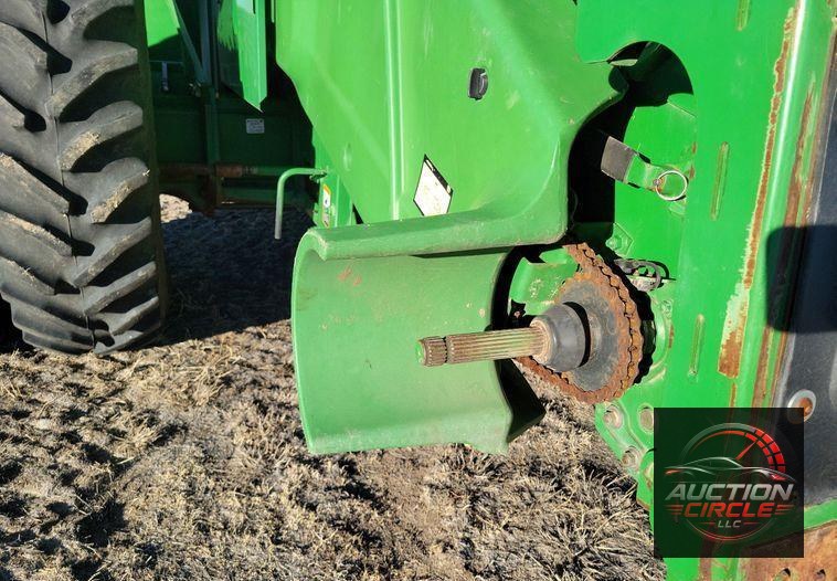 2009 John Deere 9770 STS  combine