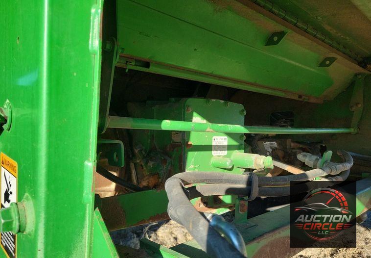 2009 John Deere 9770 STS  combine