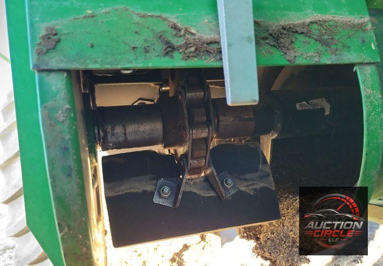 2009 John Deere 9770 STS  combine