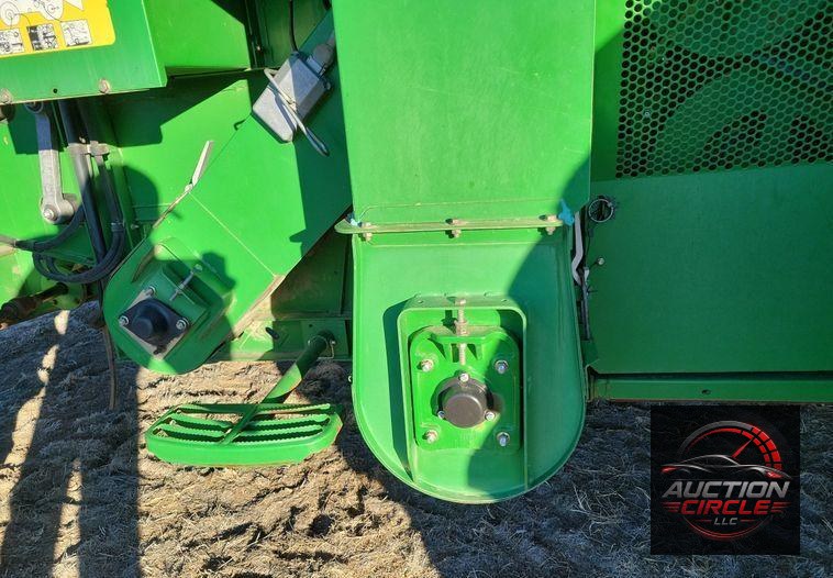 2009 John Deere 9770 STS  combine