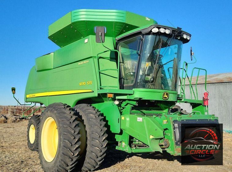 2009 John Deere 9770 STS  combine