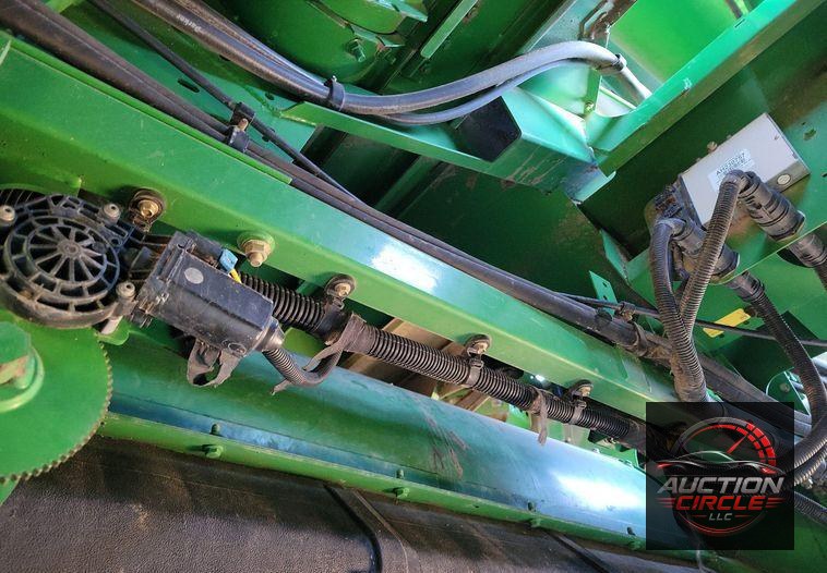 2009 John Deere 9770 STS  combine