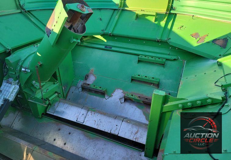 2009 John Deere 9770 STS  combine