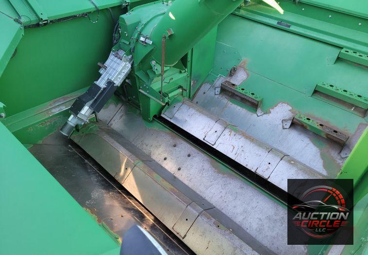 2009 John Deere 9770 STS  combine