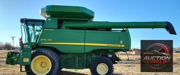2009 John Deere 9770 STS  combine
