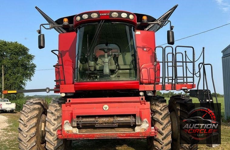 2010 Case IH 8120  RWA combine