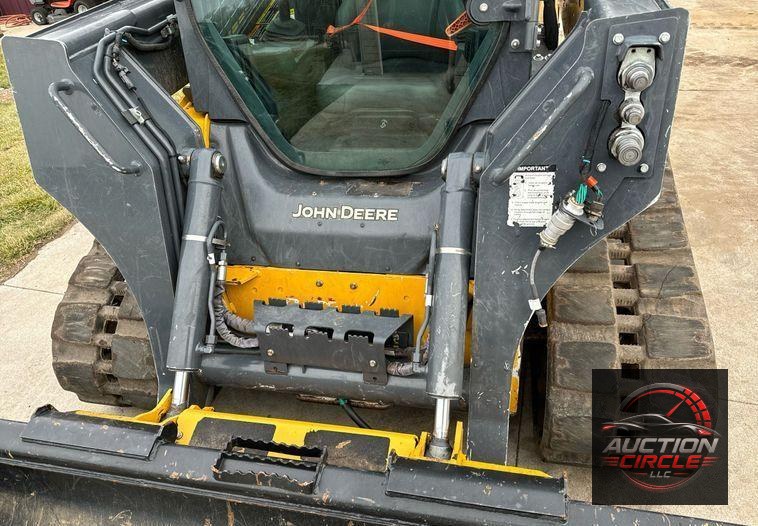 2021 John Deere 325G tracked skid steer loader