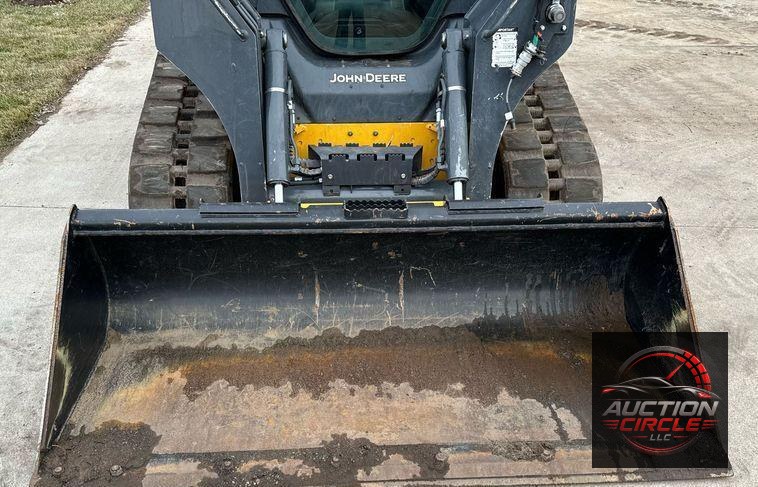 2021 John Deere 325G tracked skid steer loader