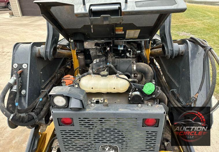 2021 John Deere 325G tracked skid steer loader