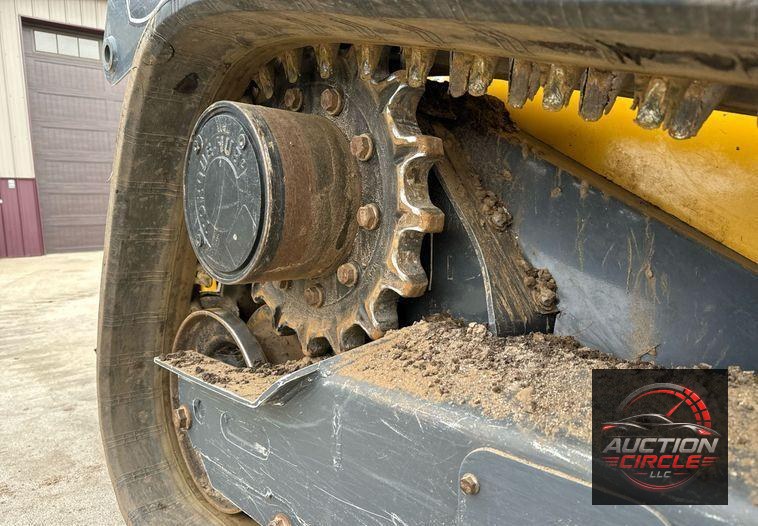 2021 John Deere 325G tracked skid steer loader